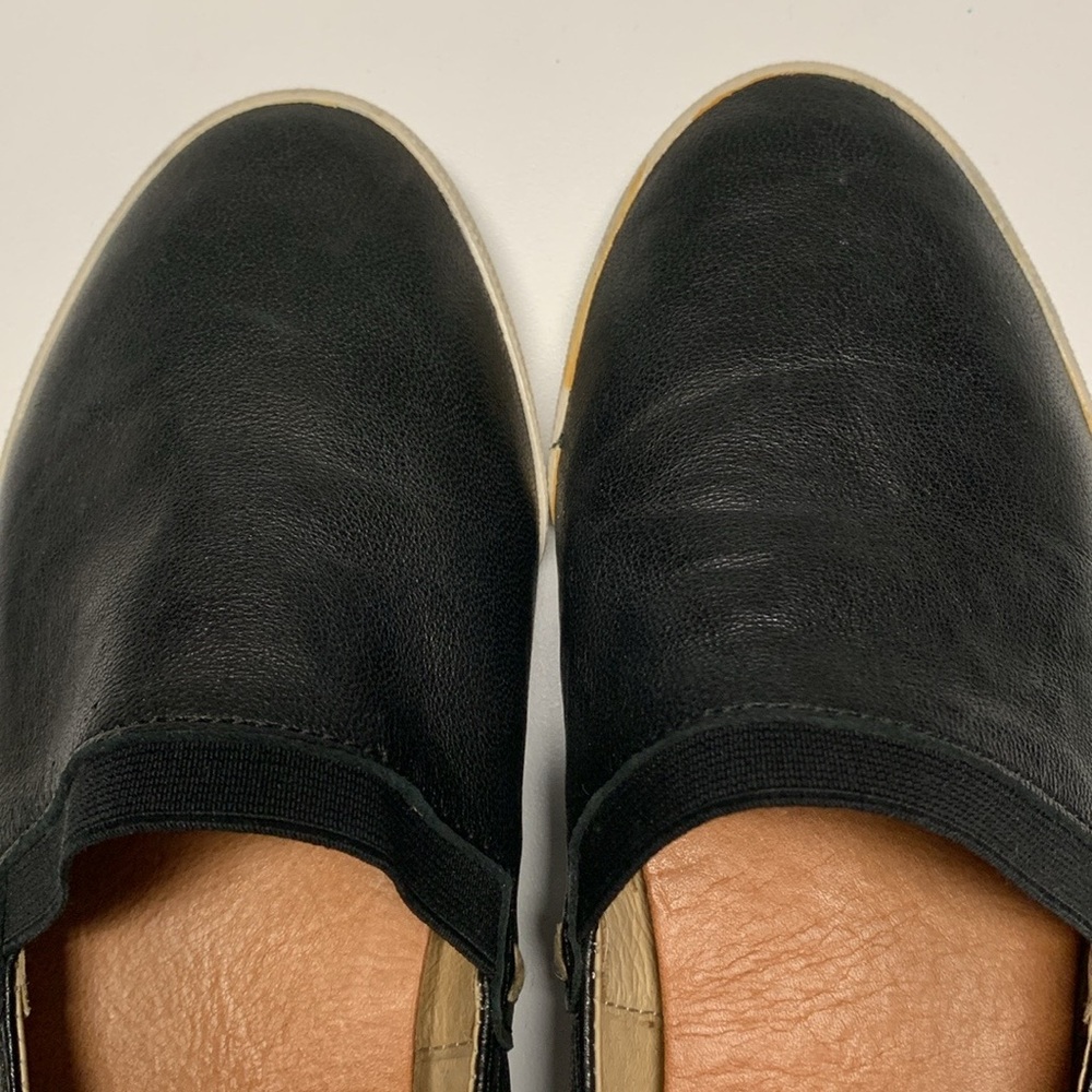 Frye Melanie Slip-On Sneaker (Black) - Picture 11 of 16